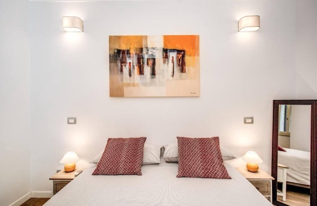 Imperial Forums | Trevi Fountain 8-minute walk | Terrace | Wash & Dry