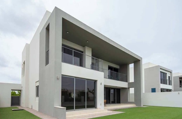 Impressive 4BR Villa w/ Maid's Room in Dubai Hills