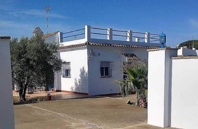 In Conil, quiet and pretty Cottage for 5 persons