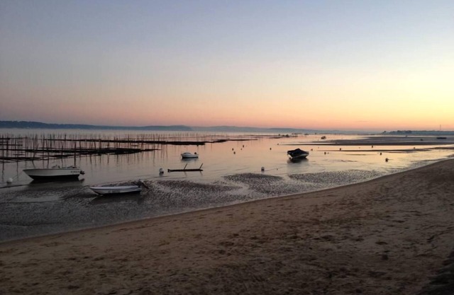 IN THE CENTER OF CAP-FERRET, NEW APARTMENT WITH LARGE BALCONY TERRACE