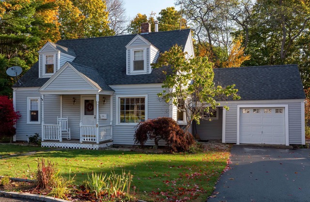 In-Town Glen Mary Cottage
