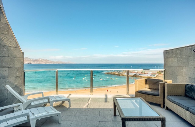 Incredible terrace ocean views By CanariasGetaway