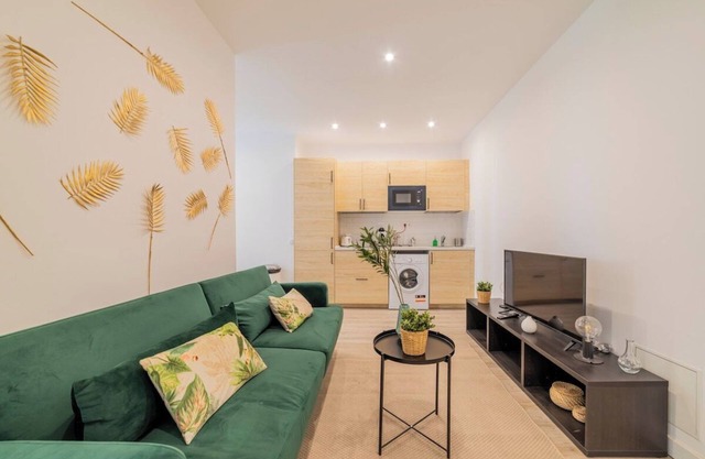 Incredible triple apartment in Atocha, 1A