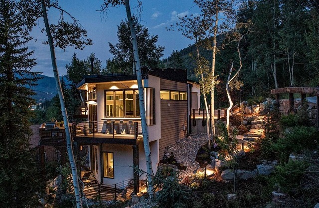 Incredible West Vail Modern Home: Blue Sky Haus