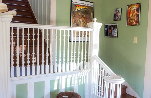 Indiana Jones Bed & Breakfast