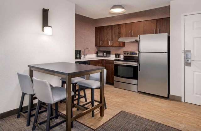 Indulge in Home Like Comfort! Free Breakfast, Outdoor Pool, Pet-friendly Hotel!