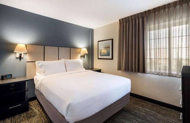 Indulge in Home-Like Comfort! Close to McDaniel Farm Park, Pets are Allowed