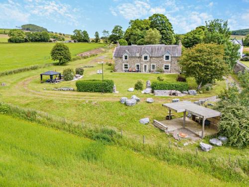 InEdra Estate Farmhouse by edradour1725