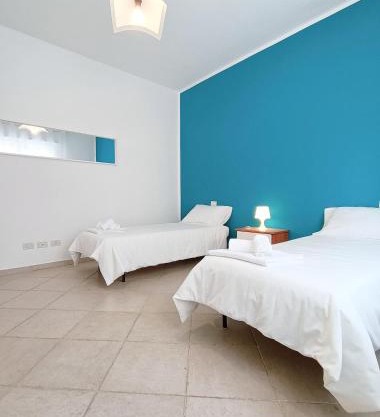 Ingresso e cortile privato