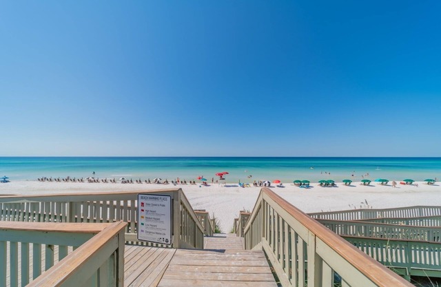 Inlet Dunes 105 1 Bedroom Condo by RedAwning