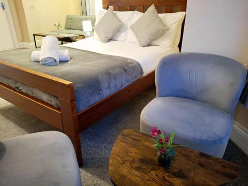 Inn By The Sea, Portsmouth - EN SUITE Rooms with Sea View Possible, parking EV 22kW