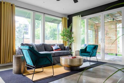 Insta-worthy - 6BR Home Rainey Street - 6 min walk