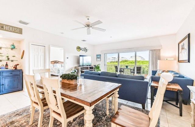 Intracoastal Condo | 3 min wlk to Beach & Dogs Ok!
