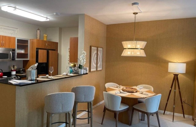 Intracoastal Luxury in Lantana with Marina!
