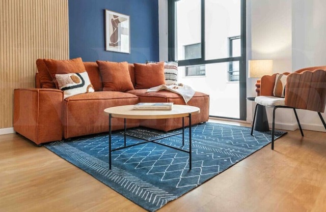 Inviting apartment with pool - Center