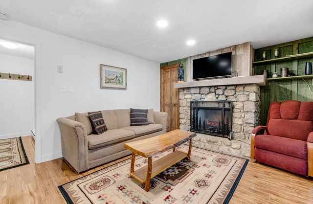 Inviting condo with skiing nearby, mountain view, and covered porch