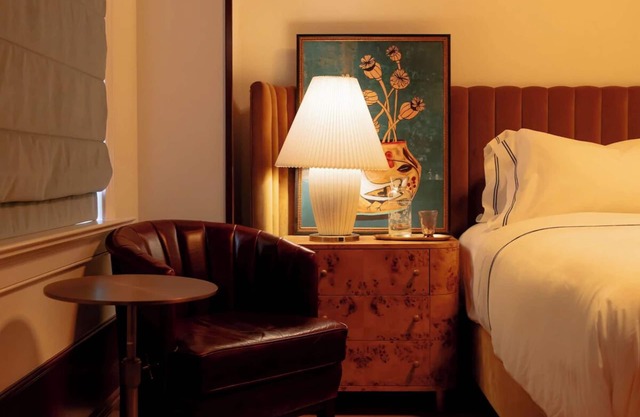 Inviting, Well-Appointed Room - Your Gateway to Cleveland’s Events