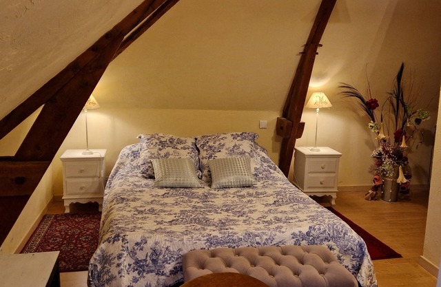 Isabelle's gîte in the Domaine du Château de la Mézière