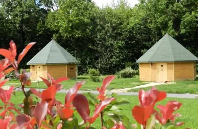 Isba Yurt 4/6 People