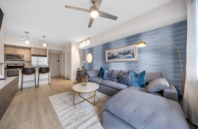 Isla Blue in DTWN 3 Min From Las Olas