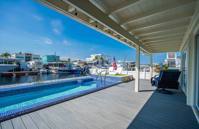 Island Breeze Retreat