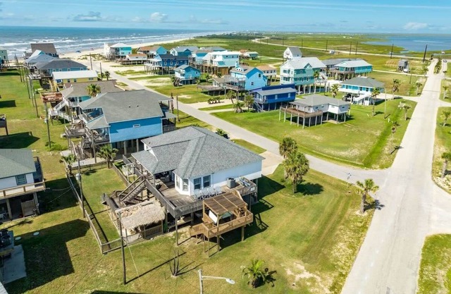 Island Cabana, Ocean View, Hot Tub,Fire Pit,Fence!