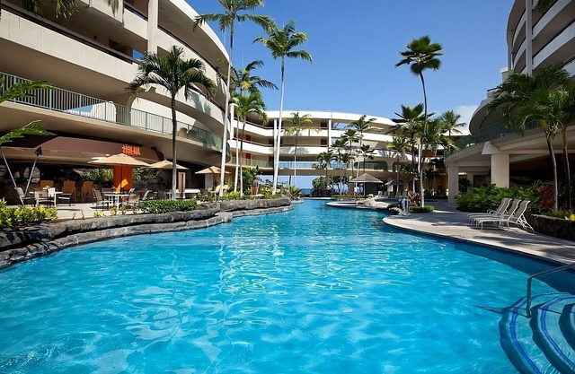 It's time for another adventure! Dining, Drive to Hawaii Gateway Energy Center