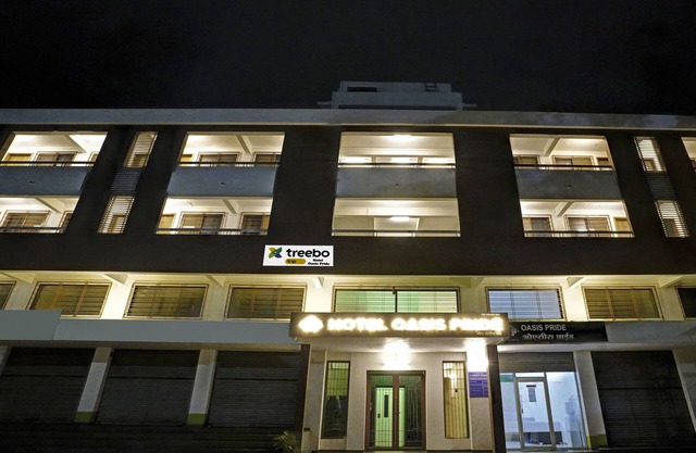 Itsy Hotels Oasis Pride
