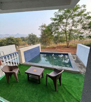Ivy Bliss Studio with Private Pool, B 09, Karjat