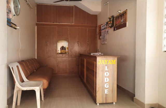 Jayam Lodge