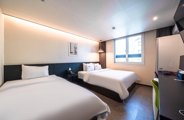 Jecheon View Hotel