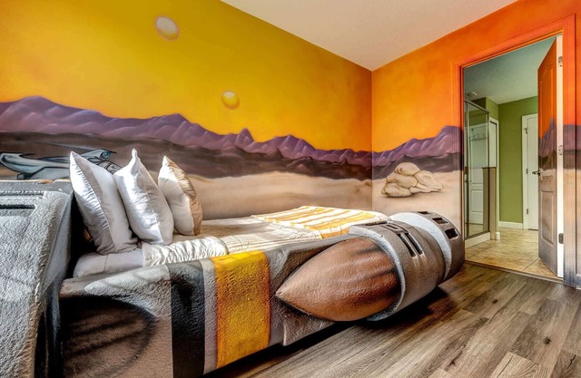 Jedi Hideout Sleeps 26 Resort Access Pool