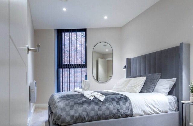 Jenga suite - Leeds City Centre