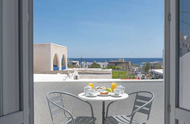 Join Us Low Cost Rooms