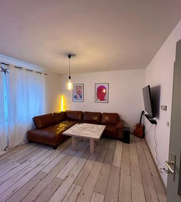 JonnysChillOutLounge