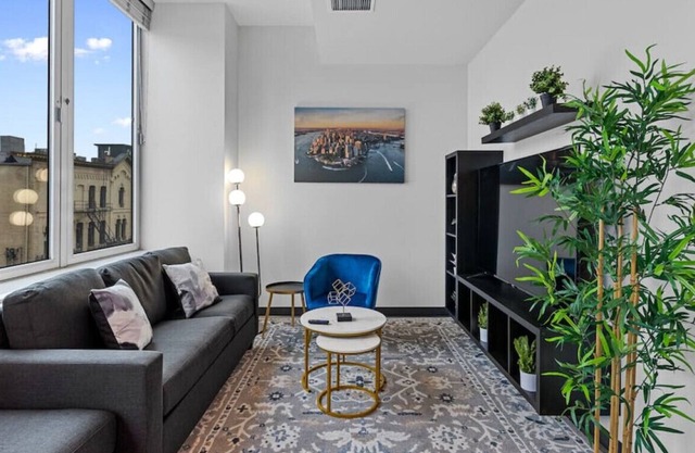 Journal Commons 335 · Modern Luxury 1BR w/ view of Fiserv Forum