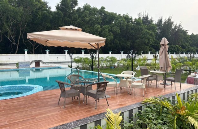 Jowar Hoter & Resort