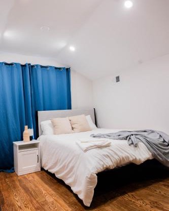 Joynest Loft - Private Entry & Bath