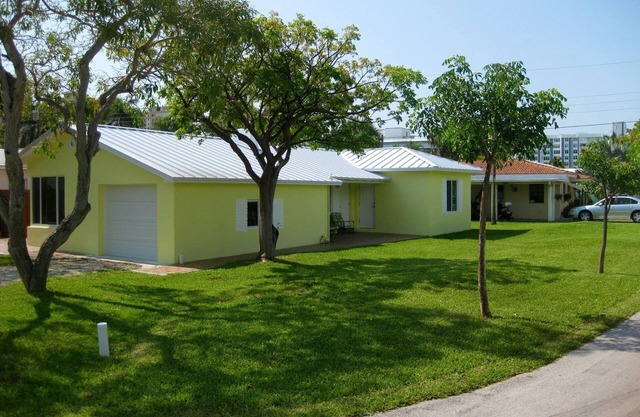 Just Steps From The Beach, Relax At This Beautiful, Charming Home