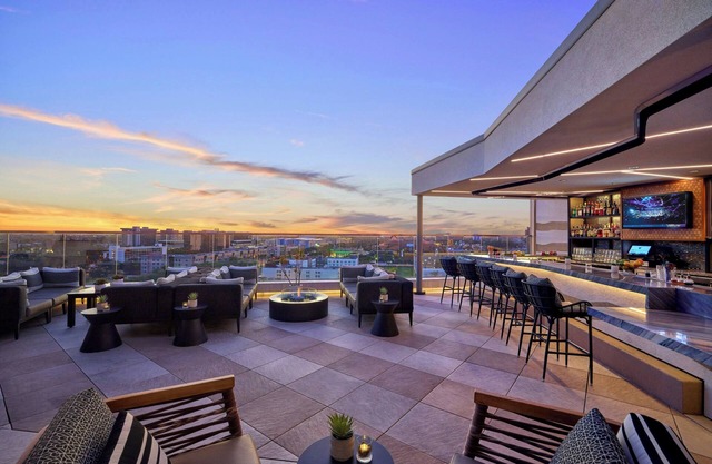 JW Marriott Anaheim Resort