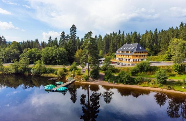 Köhlerei am See