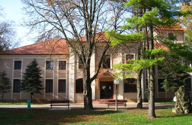 Kaštel Hotel