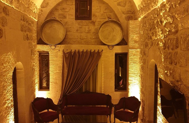 Kale Divan Konağı