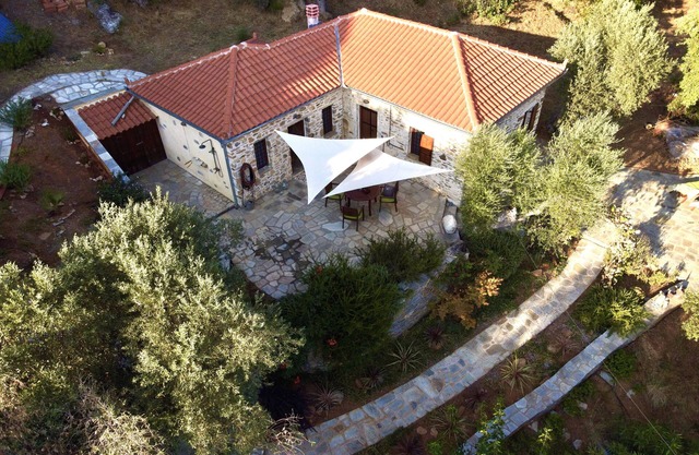 Kalivi Elena, a traditional, restored stone house in Platanias, Pelion.