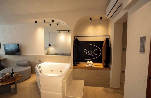 Kallipso mini Jacuzzi Suite