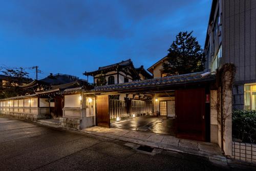 KANETSUNE-Temple Lodging In Cultural Property
