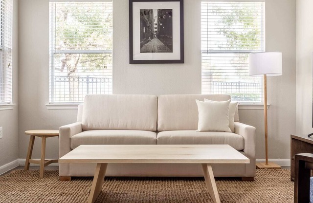Kasa | Comfortable 2BD in South Houston | Pearland