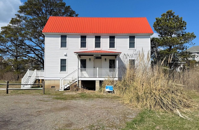 Katydid - Water Front -3BR + loft home/Waterview NO LINENS & TOWELS PROVIDED
