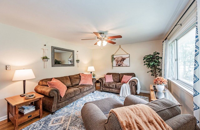 Kelly's Comfortable Quinton Home