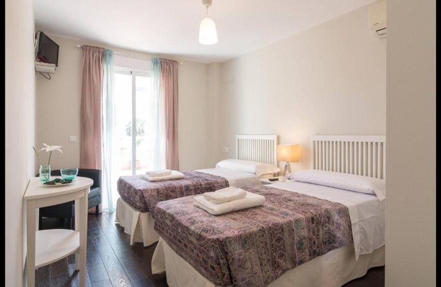 Kentia Rooms